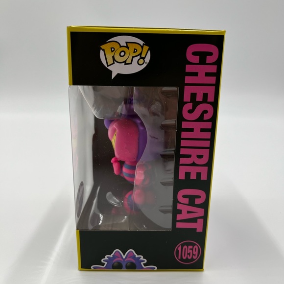 Alice in Wonderland Funko Shop Black Light POP Bundle Set + 4 Free Pop Protector - Picture 4 of 16